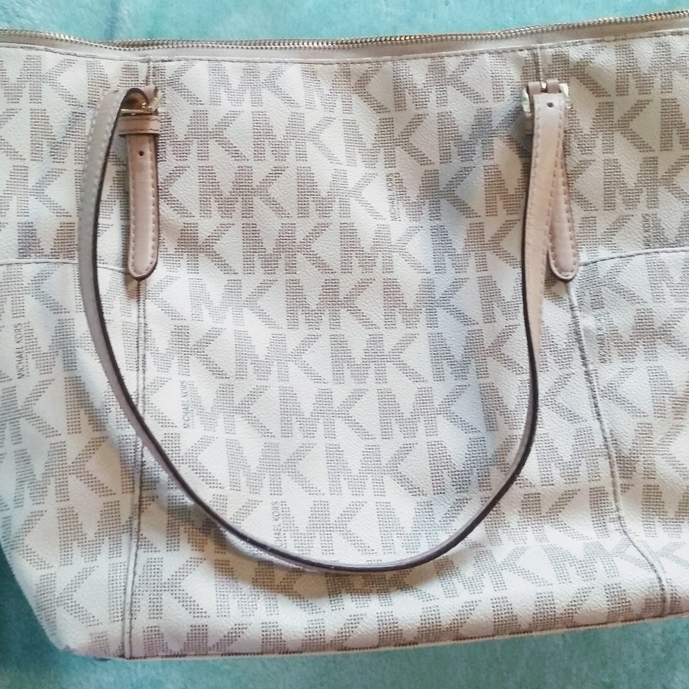 Large Michael khors tote bag